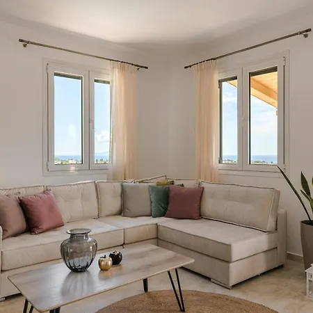 Ipoliti Luxury Living * Svoronata